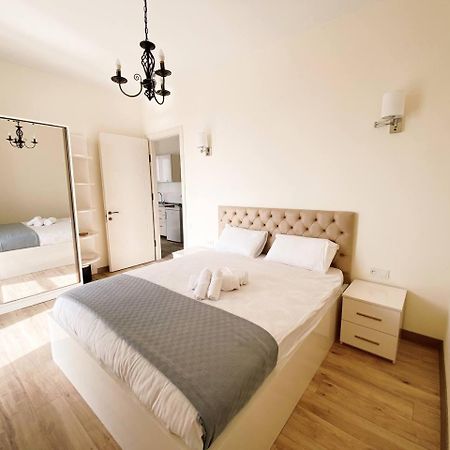 Gg Aparthotel 바투미 외부 사진