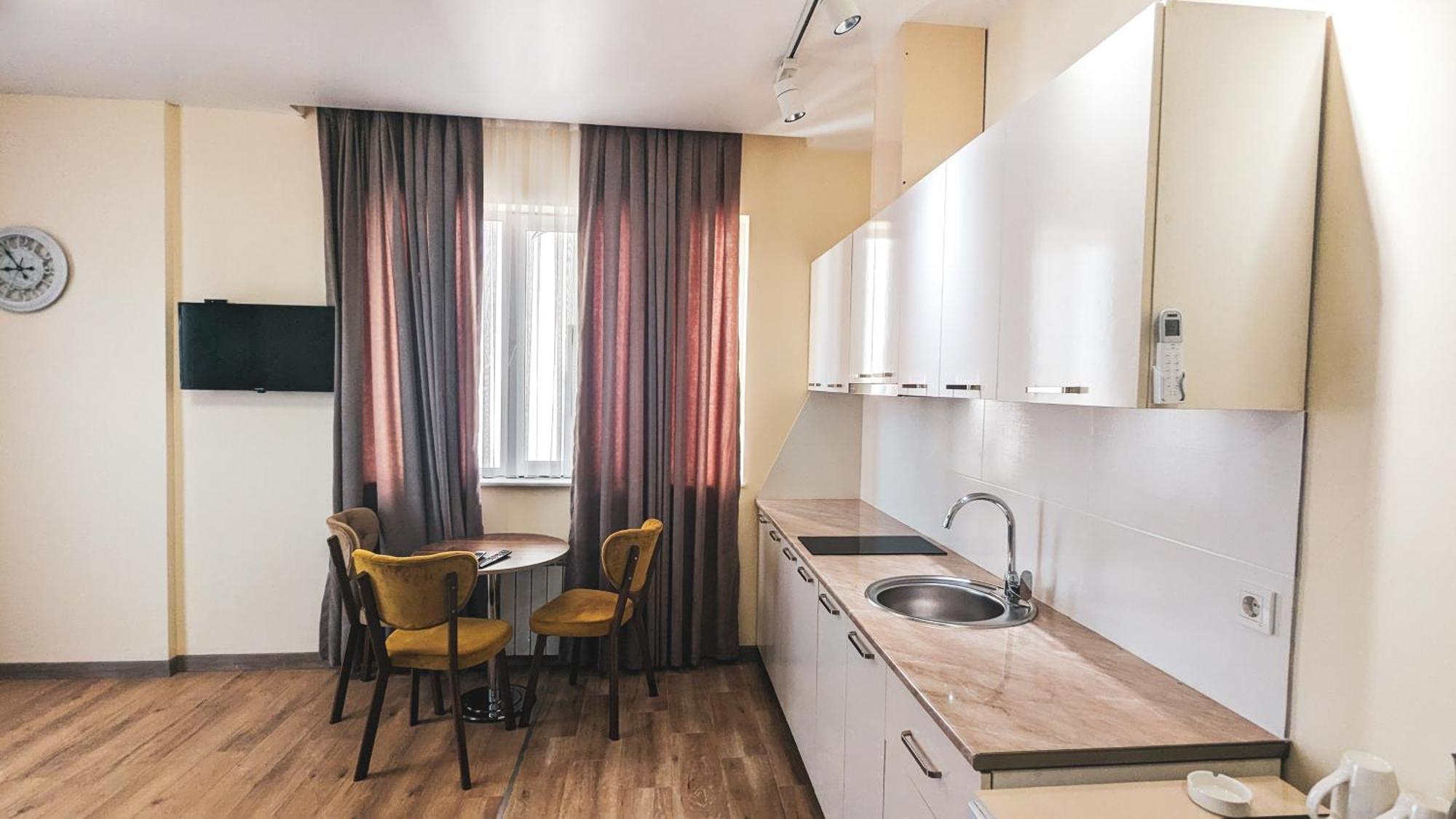 Gg Aparthotel 바투미 외부 사진